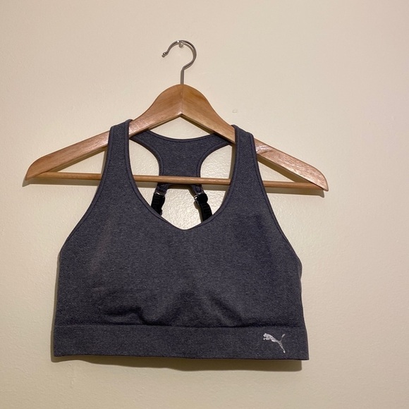 Puma gray sport bra . Size L - Picture 3 of 9